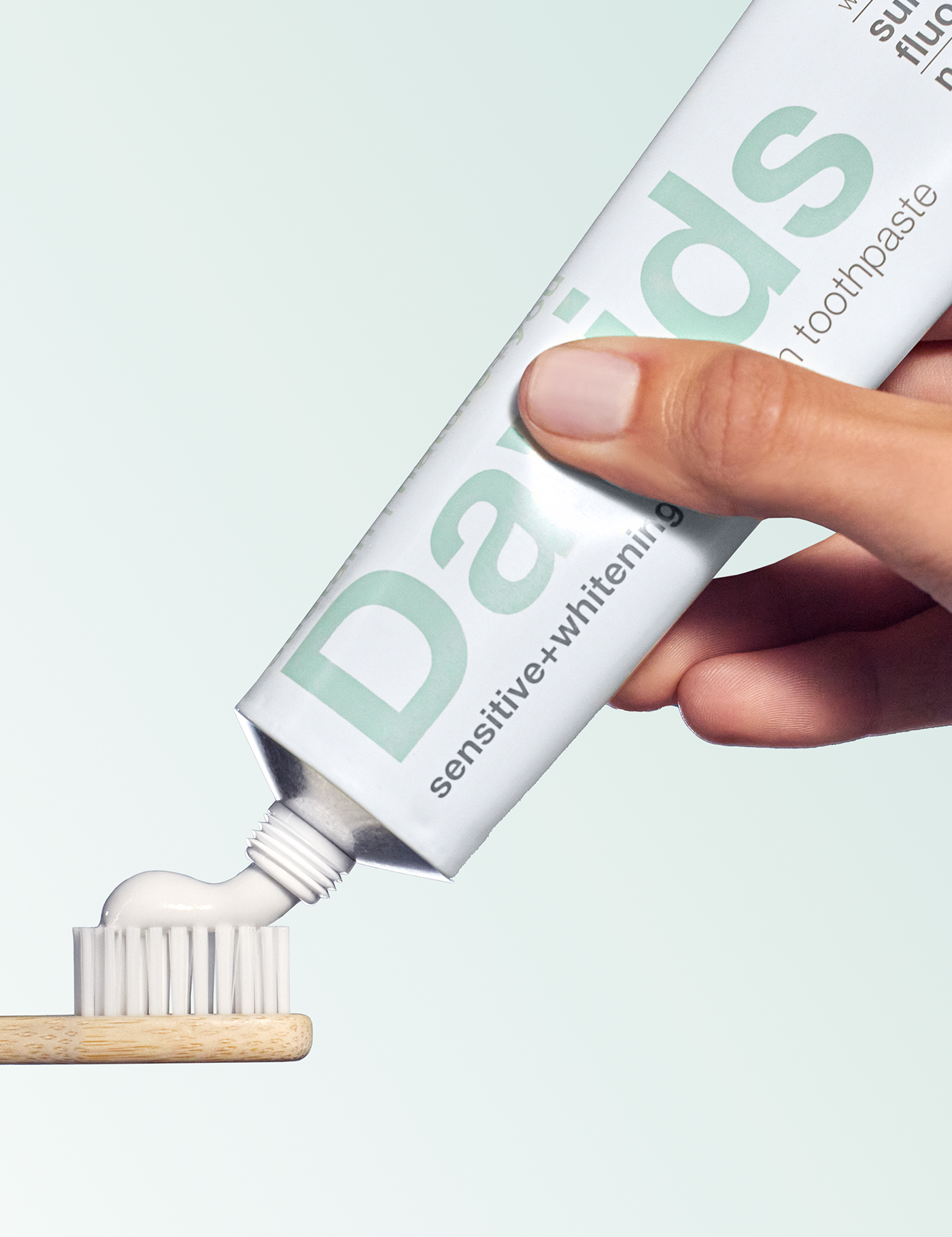 Davids Nano-hydroxyapatite Toothpaste Peppermint 4 oz (For Sensitivity/Whitening)