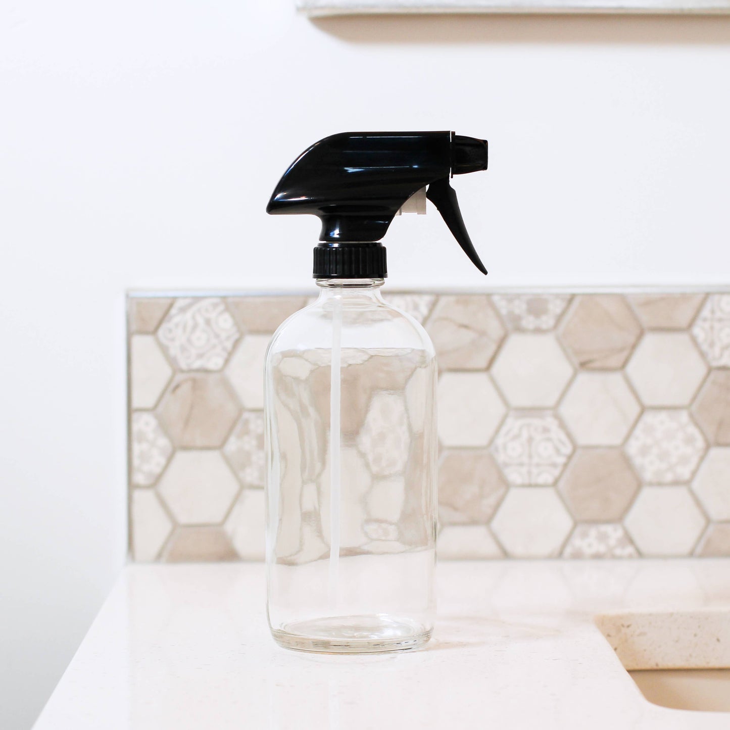 16oz Empty Clear Glass Spray Bottle